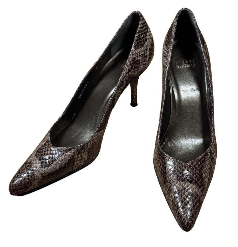 Stuart Weitzman Brown Python Snakeskin Pointed Toe Kitten Heel Pumps